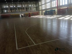 中等體育場木地板廠家報(bào)價(jià)